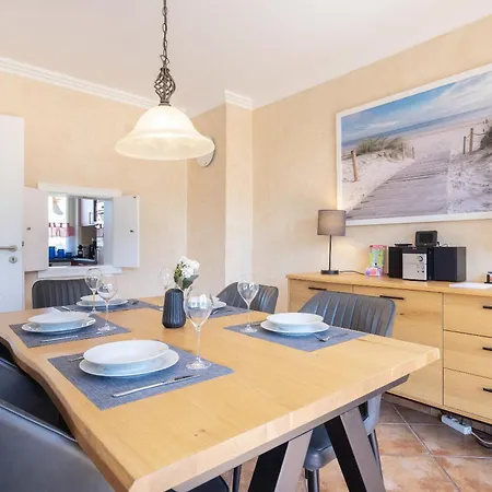 Haus Lotta Wenningstedt-Braderup (Sylt)